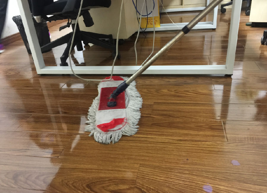 北镇市木地板保洁案例